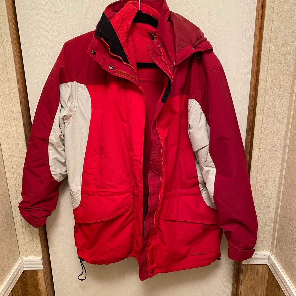 LL BEAN Women’s Medium 3 way ski jacket